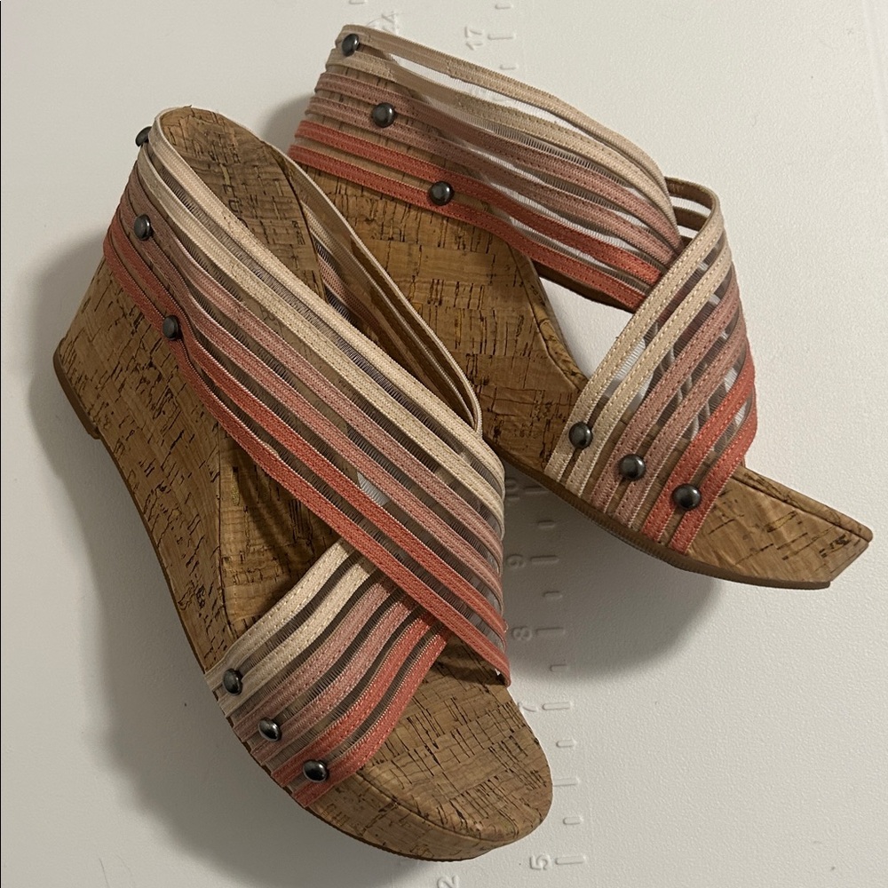 Lucky Brand Cork Wedges, Size 7 - Picture 6 of 6